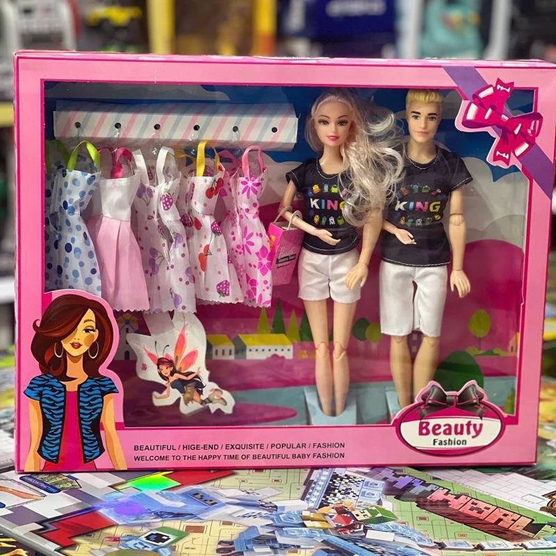 عروسک باربی زن و مرد با لباس اضافه