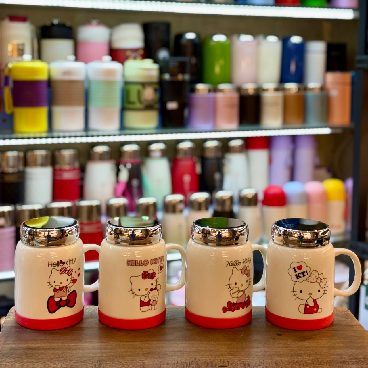 ماگ کیتی درب آینه زیر سیلیکونی