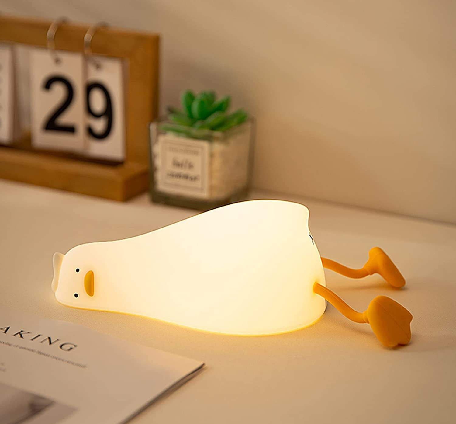 چراغ خواب فانتزی سیلیکونی مدل غاز خوابیده