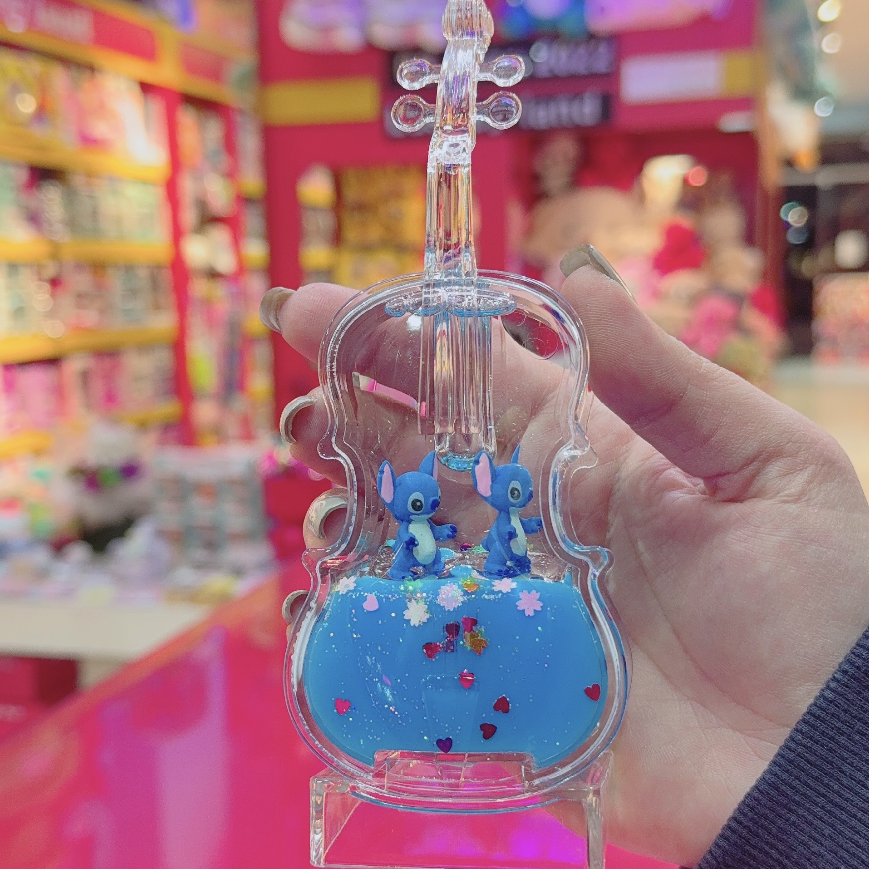 دکوری گیتار آکواریومی استیچ